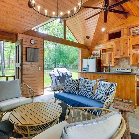 Cape Royale Luxury Livingston Cabin With Hot Tub! Villa Coldspring Exterior photo